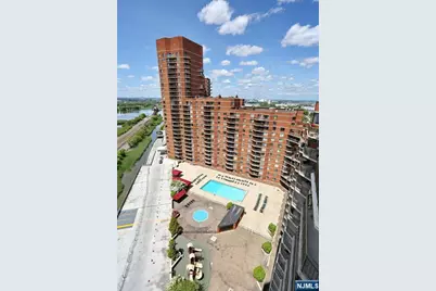 1020 Harmon Cove Tower 1020 #1020, Secaucus, NJ 07094 - Photo 23
