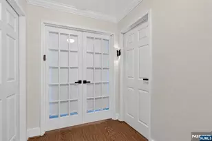1020 Harmon Cove Tower 1020, Secaucus, NJ 07094 - Photo 27