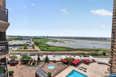 1020 Harmon Cove Tower 1020 #1020, Secaucus, NJ 07094 - Photo 17