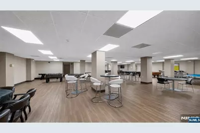 1020 Harmon Cove Tower 1020 #1020, Secaucus, NJ 07094 - Photo 43