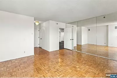 800 Palisade Avenue 1205 #1205, Fort Lee, NJ 07024 - Photo 13