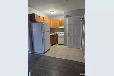 7009 Park Avenue, Guttenberg, NJ 07093 - Photo 3