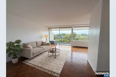3 Horizon Road 819 #819, Fort Lee, NJ 07024 - Photo 3