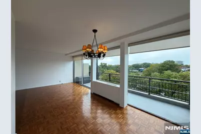 3 Horizon Road 819 #819, Fort Lee, NJ 07024 - Photo 5