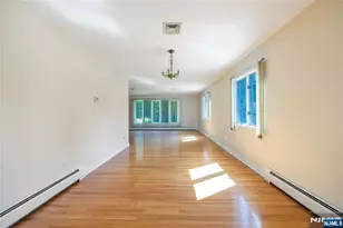 124 Pascack Rd, Washington Township, NJ 07676 - Photo 11