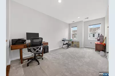 15 Wesmont Drive, Wood Ridge, NJ 07075 - Photo 21