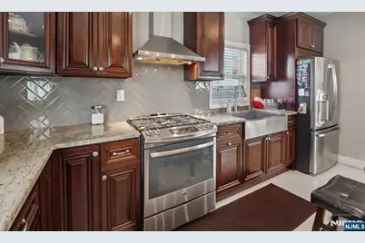56 Henderson Street, Paterson, NJ 07501 - Photo 9