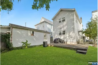 56 Henderson Street, Paterson, NJ 07501 - Photo 17