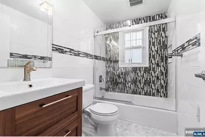 175 Manning Avenue, River Edge, NJ 07661 - Photo 31