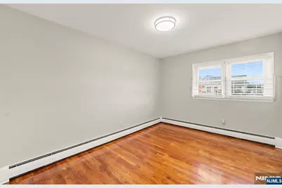 20 Catherine Avenue 2 #2, Saddle Brook Township, NJ 07663 - Photo 7
