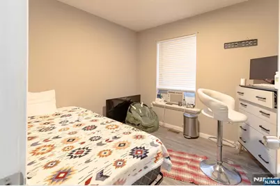 242 Rosa Parks Boulevard, Paterson, NJ 07501 - Photo 39
