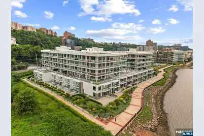 3 Somerset Lane X307 #x307, Edgewater, NJ 07020 - Photo 1