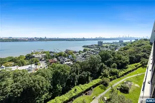 3 Horizon Road 1023, Fort Lee, NJ 07023 - Photo 21