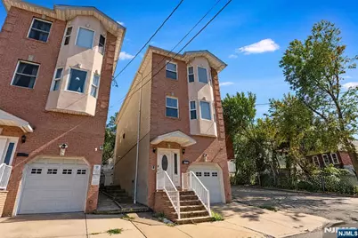 8512 Smith Avenue, North Bergen, NJ 07047 - Photo 27