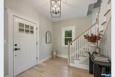 43 Garfield Place, Ridgewood, NJ 07450 - Photo 3