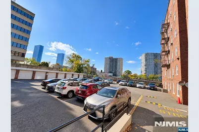 326 N Bridge 3F #3F, Fort Lee, NJ 07024 - Photo 23