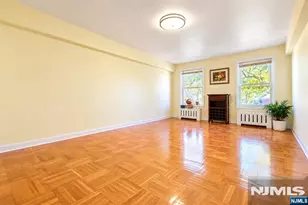326 N Bridge 3F, Fort Lee, NJ 07024 - Photo 3