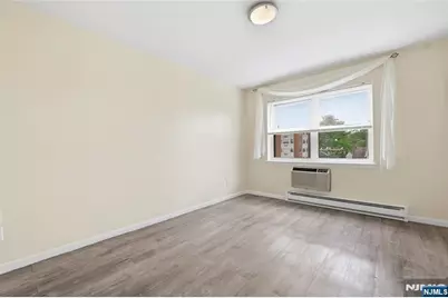 300 Lookout Avenue D2 #D2, Hackensack, NJ 07601 - Photo 23