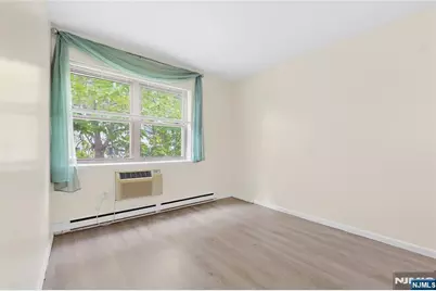 300 Lookout Avenue D2 #D2, Hackensack, NJ 07601 - Photo 5