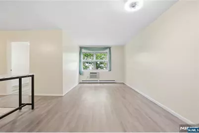 300 Lookout Avenue D2 #D2, Hackensack, NJ 07601 - Photo 3