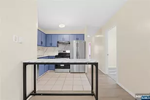 300 Lookout Ave D2, Hackensack, NJ 07601 - Photo 11