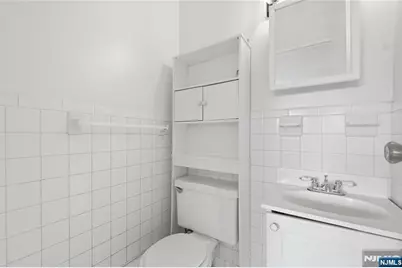 300 Lookout Avenue D2 #D2, Hackensack, NJ 07601 - Photo 27