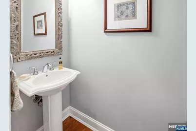 107 Windsor Lane, Ramsey, NJ 07446 - Photo 19