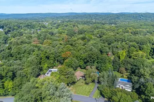492 Blue Hill Terrace, Franklin Lakes, NJ 07417 - Photo 37