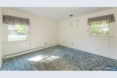 492 Blue Hill Terrace, Franklin Lakes, NJ 07417 - Photo 19