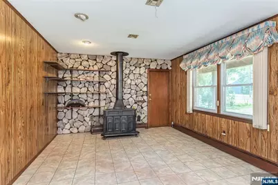 492 Blue Hill Terrace, Franklin Lakes, NJ 07417 - Photo 13