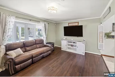 91 Maywood Avenue, Maywood, NJ 07607 - Photo 9