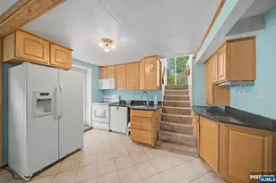 13 Spruce Pl, Denville, NJ 07834 - Photo 15
