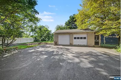 56 Haskell Avenue, Wanaque, NJ 07420 - Photo 31
