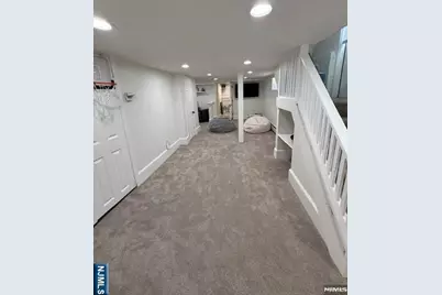 72 Cottage Street, Midland Park, NJ 07432 - Photo 5