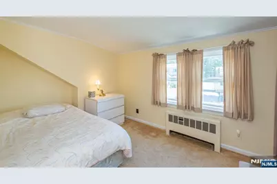 9-10 Malcolm Terrace, Fair Lawn, NJ 07410 - Photo 13