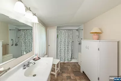 9-10 Malcolm Terrace, Fair Lawn, NJ 07410 - Photo 15