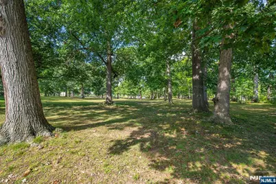 9-10 Malcolm Terrace, Fair Lawn, NJ 07410 - Photo 21