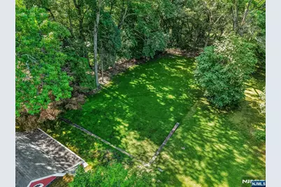 1 Carlyle Place, Hillsdale, NJ 07642 - Photo 9