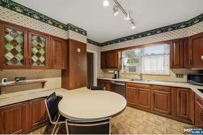 1 Carlyle Place, Hillsdale, NJ 07642 - Photo 33