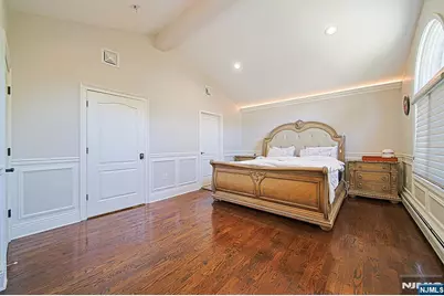 897 Virgil Avenue, Ridgefield, NJ 07657 - Photo 33