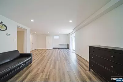 897 Virgil Avenue, Ridgefield, NJ 07657 - Photo 47