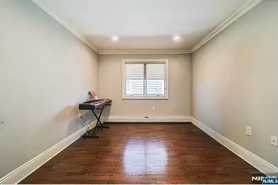897 Virgil Avenue, Ridgefield, NJ 07657 - Photo 43