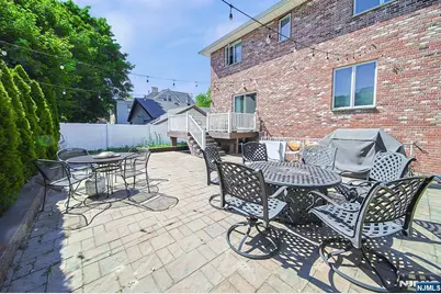 897 Virgil Avenue, Ridgefield, NJ 07657 - Photo 5