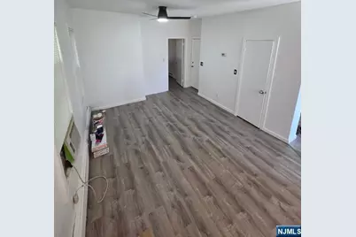 24 Pleasant 1 #1, Clifton, NJ 07013 - Photo 5