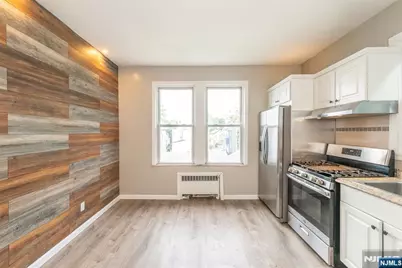 40 Olive Street 2 #2, Bloomfield, NJ 07003 - Photo 9