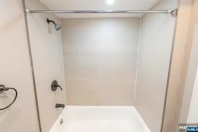 40 Olive Street 2 #2, Bloomfield, NJ 07003 - Photo 19