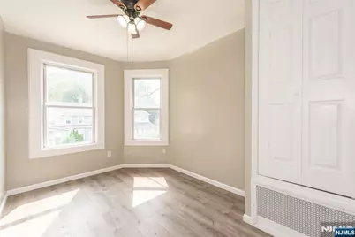 40 Olive Street 2 #2, Bloomfield, NJ 07003 - Photo 7