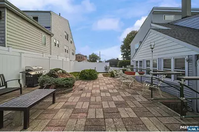 602 Studio Road, Ridgefield, NJ 07657 - Photo 5