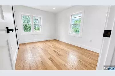 290 20th, Newark, NJ 07103 - Photo 7