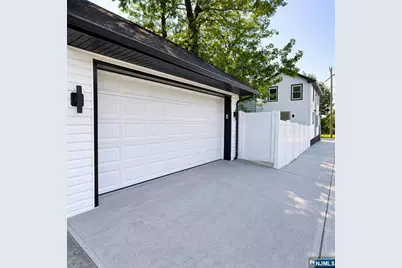 290 20th, Newark, NJ 07103 - Photo 13